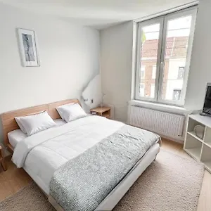 Station 173 D Bruxelles-charleroi-airport Appartement
